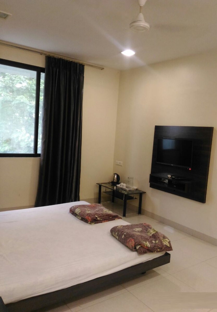 Rama Harshad Shah Bhavan